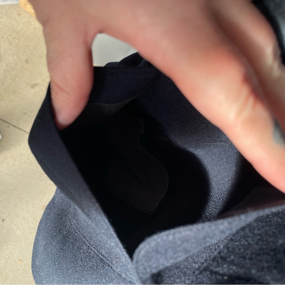Loro Piana super 90’s navy blazer - Picture 5 of 5